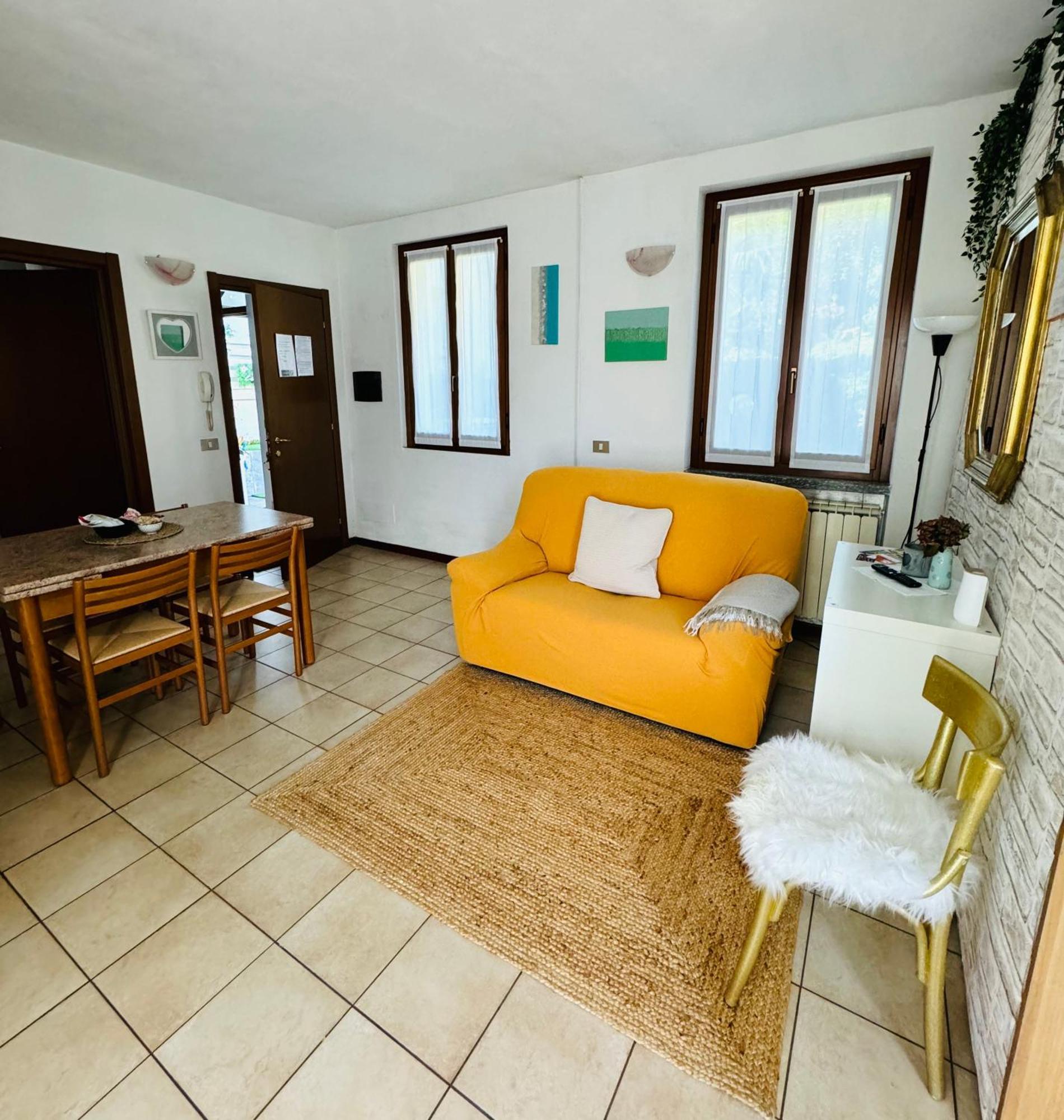 Apartmán Casa Nonna Elide Besozzo Exteriér fotografie